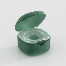 Load image into Gallery viewer, Baby Pacifier Box PP Storage Box Portable Dustproof Bite Music Storage Box Transparent Plastic Packaging Box
