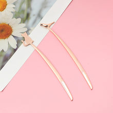 Load image into Gallery viewer, 1PC Cute Bird &amp; Cat Metal Alloy Book Clip Cartoon Animal Bookmark Anti-Rust Student Reading Assistant School Office Supplies
