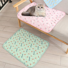 Load image into Gallery viewer, Summer Breathable Dog Mat Cooling Summer Pad For Dogs Cat Sofa Mat Breathable Pet Pad For Small Medium Large Dogs
