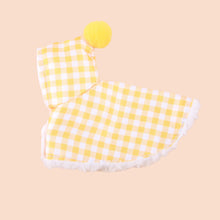 Load image into Gallery viewer, Warm Bird Cloak Cover Keep Warm Go Out Costume Bird Parrot Cloak Thickened Colorful Bird Clothes Cape
