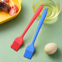 Load image into Gallery viewer, Silicone Oil Brush Basting Brush Silicone Pastry Brush for BBQ Cooking Butter Kitchen Heatproof Dishwasher Cooking Grilling Bristles
