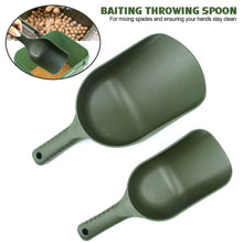 Load image into Gallery viewer, Carp Fishing Baiting Throwing Spoon Fishing Lure Casting PP Shovel Bait Scoop Carp Fishing Tool For Feeding Particles Bonito Carp
