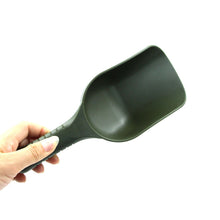 Load image into Gallery viewer, Carp Fishing Baiting Throwing Spoon Fishing Lure Casting PP Shovel Bait Scoop Carp Fishing Tool For Feeding Particles Bonito Carp
