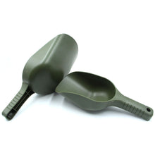 Load image into Gallery viewer, Carp Fishing Baiting Throwing Spoon Fishing Lure Casting PP Shovel Bait Scoop Carp Fishing Tool For Feeding Particles Bonito Carp
