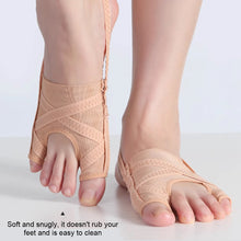 Load image into Gallery viewer, Breathable and Comfortable Correction of Thumb Valgus Split Toe Correctiobn Foot Width Retractionn Lightweight and Adjustable Toe Divider
