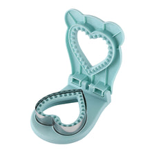 Load image into Gallery viewer, Stainless Steel Heart Shape Sandwich Press Mold Sealer Flip Non-Stick Kawaii Design for Meal Prep Kids’ Lunchbox Camping Snacks Bread Toast Mold
