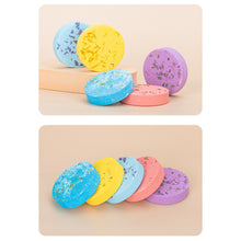 Load image into Gallery viewer, Dried Flower Shower Pads Essential Oil Fragrance Tablet Aromatherapy Pads And Bath Pads Toilet Bathroom fragrance
