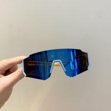 Load image into Gallery viewer, Children's Sports Cycling Windproof Sunglasses Large-Frame Skiing Goggles UV-Protective Sunglasses

