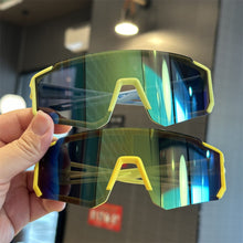 Load image into Gallery viewer, Children's Sports Cycling Windproof Sunglasses Large-Frame Skiing Goggles UV-Protective Sunglasses
