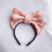 Load image into Gallery viewer, For 17cm Labubu Doll Clothes Fashion Clothing Bow Tie Hair Clip Mini Cute Doll Fashion Accessories
