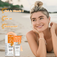 Load image into Gallery viewer, 40ml SPF40 Vitamin C Sunscreen Foundation Vitamin E Moisturizing Whitening Even Skin Tone Delays Aging and Reduces Skin Fine Lines
