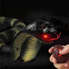 Load image into Gallery viewer, Remote Control Cobra Snake Toy Realistic Tongue Action 15m Remote Range Suitable for Prank Kids Gifts and Halloween Scares
