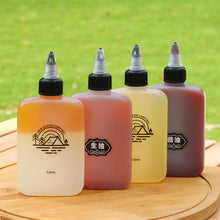 Load image into Gallery viewer, Outdoor Oil Pot 120ML Oil Sauce Seasoning Bottle BPA-Free Condiment Container Seasoning Jar Squeeze Bottle Camping Supplies

