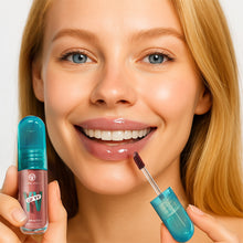 Load image into Gallery viewer, Tear and Pull Lipliner Peel Off Lip Liner Matte Not Easy To Smudge Line Hook Lip Marker Makeup Pen Makeup Lip Gloss
