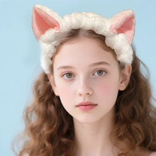 Load image into Gallery viewer, Soft Comfortable Wash Face Headband Cute Cat Coral Plush Hairband Beauty Skincare Yoga Multipurpose Versatile Hair Fixing Headband
