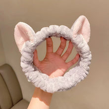 Load image into Gallery viewer, Soft Comfortable Wash Face Headband Cute Cat Coral Plush Hairband Beauty Skincare Yoga Multipurpose Versatile Hair Fixing Headband
