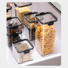 Load image into Gallery viewer, Keyboard Switches Container Storage Box 3 Pcs PC Polycarbonate Switches Box For Mechanical Keyboard
