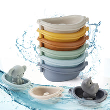 Load image into Gallery viewer, Stackable Bath Boats for Toddlers Water Play Animal Bath Stacking Boats with Puppets Sensory Bath Toys for Babies Parent-Child Bath Time
