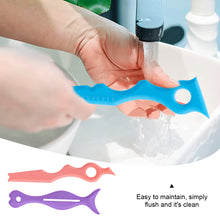 Load image into Gallery viewer, Multi Functional Eyeliner Auxiliary Magic Device Eyelash Baffle Eyeliner Eye Shadow Beauty Tool Silicone Eye Makeup Assistant
