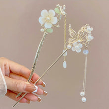 Load image into Gallery viewer, Elegant Chinese Style Tassel Hair Stick Hairpins Traditional Floral Hanfu Hair Sticks Women’s Vintage Bamboo Hair Accessories
