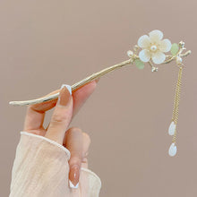 Load image into Gallery viewer, Elegant Chinese Style Tassel Hair Stick Hairpins Traditional Floral Hanfu Hair Sticks Women’s Vintage Bamboo Hair Accessories
