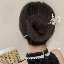 Load image into Gallery viewer, Elegant Chinese Style Tassel Hair Stick Hairpins Traditional Floral Hanfu Hair Sticks Women’s Vintage Bamboo Hair Accessories
