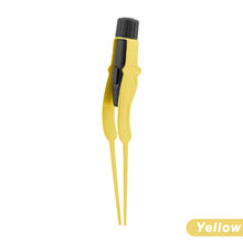 Load image into Gallery viewer, Baby Ear Cleaner Spoon Ear Digger &amp; Tweezers LED Flash Light Visual Children Earpick Visual Children Earpick Ear Cleaning Kit

