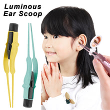 Load image into Gallery viewer, Baby Ear Cleaner Spoon Ear Digger &amp; Tweezers LED Flash Light Visual Children Earpick Visual Children Earpick Ear Cleaning Kit
