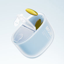 Load image into Gallery viewer, Portable Pill Organizer Box Lucifuge Leak-Proof Silicone Vitamin Pill Case with Compartments For Travel &amp; Elderly
