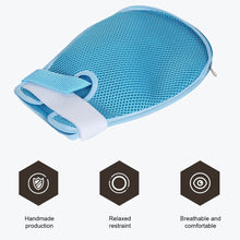 Load image into Gallery viewer, Soft Hand Restraint Gloves for Elderly Patients Bed Rest Restraint Fixed Gloves Breathable Restraint Straps for Patient Use
