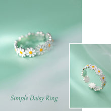 Load image into Gallery viewer, Sweet Adjustable Daisy Flower Resin Ring for Women Spring Summer Pastel Open Ring Minimalist Style Gift for Girls friends
