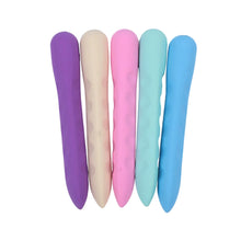 Load image into Gallery viewer, Hole Eraser for Primary School Students No Dregs No Crumbs Clean Eraser Pen Image Skin Oversize Art Pose
