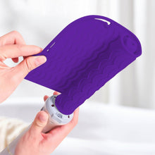 Load image into Gallery viewer, Hairdressing Tools Straighteners Silicone Insulation Pads Curling Irons Insulation Covers Hair Salons Splints Anti Scalding Pads
