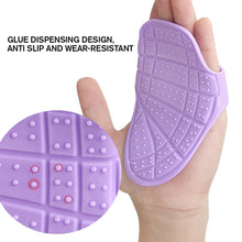 Load image into Gallery viewer, 1Pair Sports Silicone Palm Protectors Anti-Callus And Anti-Slip Training Gloves Strength Training Protective Gear
