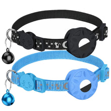 Load image into Gallery viewer, Adjustable Anti Loss Collar Reflective Star Moon Cat Dog Collar Airtag Pet Collar with Bell Cute Pet Cat Positioning Collar for Airtag Pet Collar
