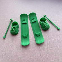 Load image into Gallery viewer, For 17cm Labubu Dolls Snowboard Cute Plastic Skiing Shoes Ski Pole for Dolls Macaron Dolls Toy Glasses Accessories
