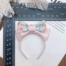 Load image into Gallery viewer, For 17cm Labubu V1 V2 V3 Skull Panda Doll Clothes Floral Prints Hair Clip Mini Cute Doll Fashion Accessories
