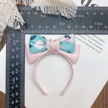Load image into Gallery viewer, For 17cm Labubu V1 V2 V3 Skull Panda Doll Clothes Floral Prints Hair Clip Mini Cute Doll Fashion Accessories
