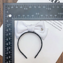 Load image into Gallery viewer, For 17cm Labubu V1 V2 V3 Skull Panda Doll Clothes Solid Color Heart-shaped Rhinestone Clothing Bow Tie Hair Clip Mini Cute Doll Fashion Accessories
