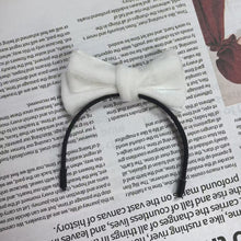 Load image into Gallery viewer, For 17cm Labubu V1 V2 V3 Skull Panda Doll Clothes Fashion Clothing Bow Tie Hair Clip Mini Cute Doll Fashion Accessories
