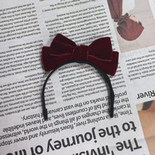 Load image into Gallery viewer, For 17cm Labubu V1 V2 V3 Skull Panda Doll Clothes Fashion Clothing Bow Tie Hair Clip Mini Cute Doll Fashion Accessories
