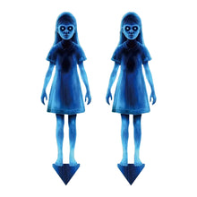Load image into Gallery viewer, Halloween Twin Ghosts Stakes Creepy Iron Phantoms Horror Movie Style Wraiths Weatherproof Outdoor Scary Garden Yard Halloween Decor

