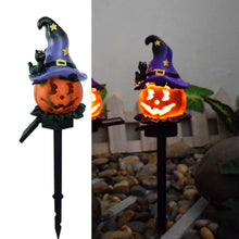 Load image into Gallery viewer, Solar Halloween Pumpkin Light Skull Garden Stake Resin Spooky Creepy Solar Lawn Figure Decorative Solar Garden Stakes
