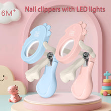 Load image into Gallery viewer, Magnifying Mirror Nail Clippers Children's Luminous Nail Clippers Baby Stainless Steel Nail Clippers Baby Splash Proof Nail Clippers
