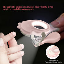 Load image into Gallery viewer, Magnifying Mirror Nail Clippers Children's Luminous Nail Clippers Baby Stainless Steel Nail Clippers Baby Splash Proof Nail Clippers
