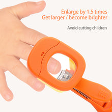 Load image into Gallery viewer, Baby Magnifying Glass Nail Clipper Baby Safety Care Anti Pinch Anti Splash Stainless Steel Children's Luminous Nail Clippers
