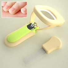 Load image into Gallery viewer, Baby Luminous Nail Clippers Children's Stainless Steel Nail Clippers Splash Proof Nail Clippers with Magnifying Glass LED Lights
