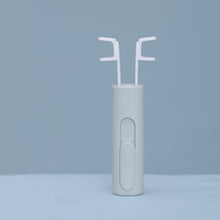 Load image into Gallery viewer, Lip Muscle Training Device Mouth Opening Breathing Correction Device Improves Appearance Adenoid Hypertrophy Helps Children with Mouth Training
