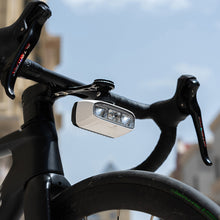 Load image into Gallery viewer, High-Brightness Bicycle Headlight With Remote Control High And Low Beam Integrated Aluminum Alloy Night Riding Safety Warning Light
