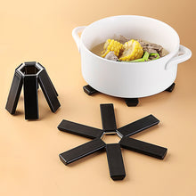 Load image into Gallery viewer, Foldable Insulation Pad Pot Mat Dish Placemat Coaster Folding Heat Insulation High Temperature Pots and Pans Kitchen Gadgets
